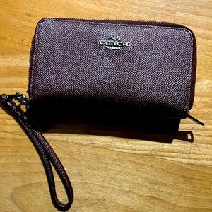 Metallic cherry double zip coach wallet card holder many compartments used